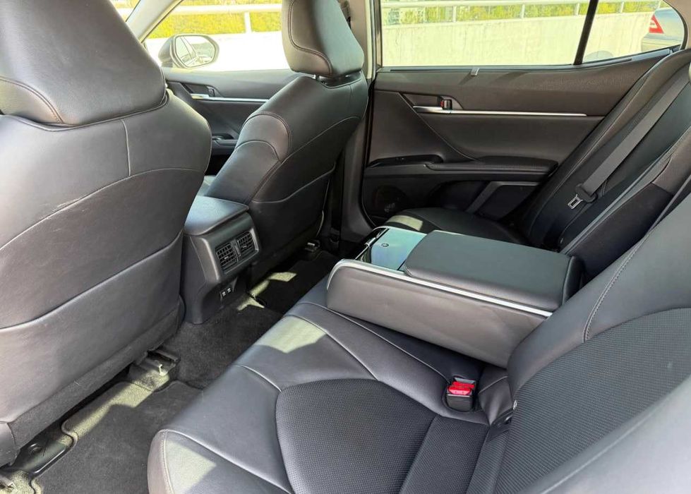 Toyota Camry 2.5 Hybrid