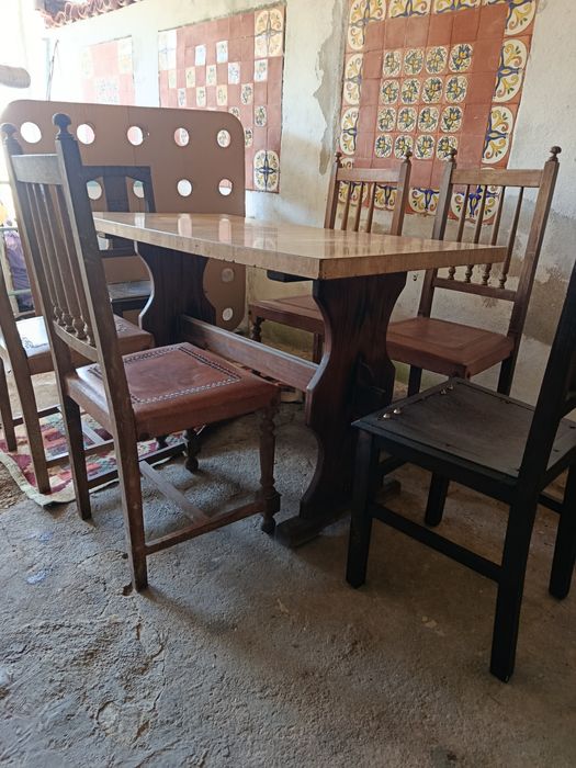 Mesa retangular mais 6 cadeiras