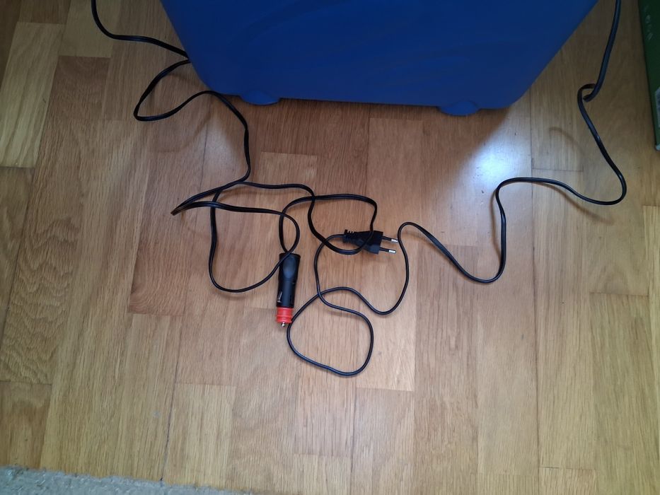 Geleira eléctrica portátil