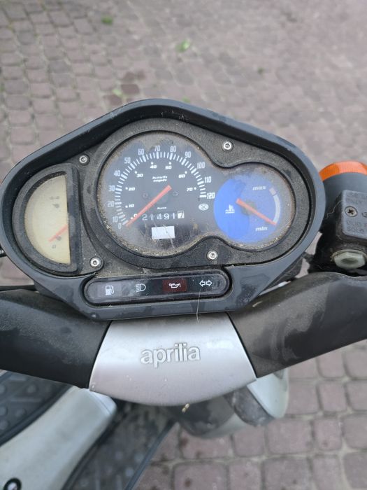 Motorower Aprilla Rally