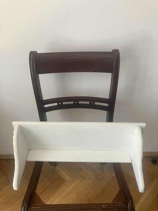Dekoracyjna półka wisząca pobielana rustykalna dl.60 cm