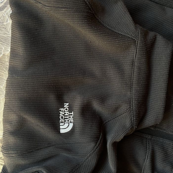 вітровка the north face