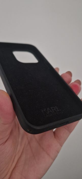 Чохол Karl Lagerfeld на айфон