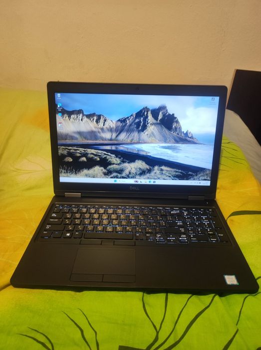 Продам ноутбук dell latitude 5590