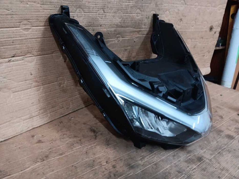 Óptica PCX125 versão 2025 e 2026