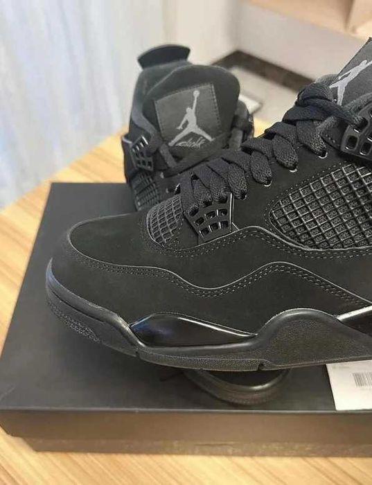 Jordan 4 Retro Black Cat R.40