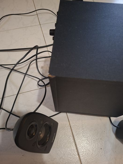 Colunas para pc logitech 5.1