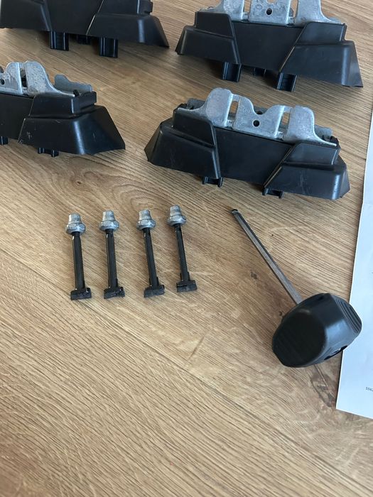 Thule Kit 187126 Mercedes CLA