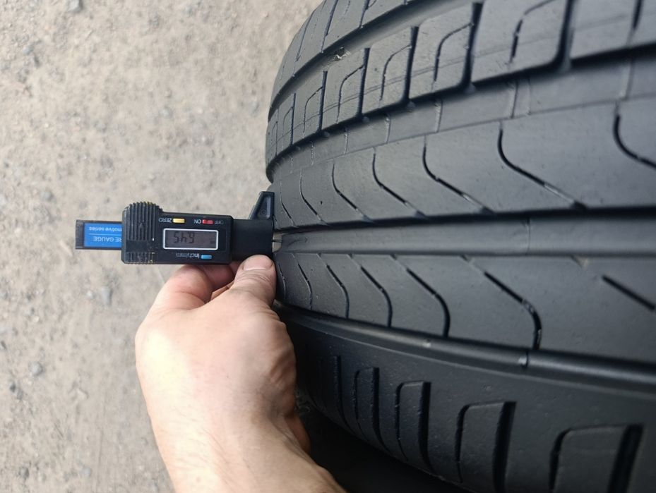 245/40/18 Pirelli cinturato p7 run flat