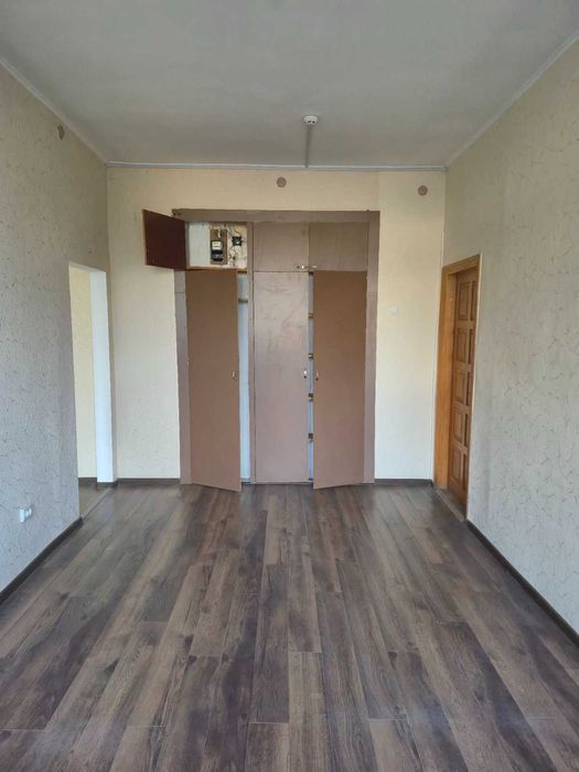 Оренда офісних приміщень у м. Бровари, вул. Металургів, 15