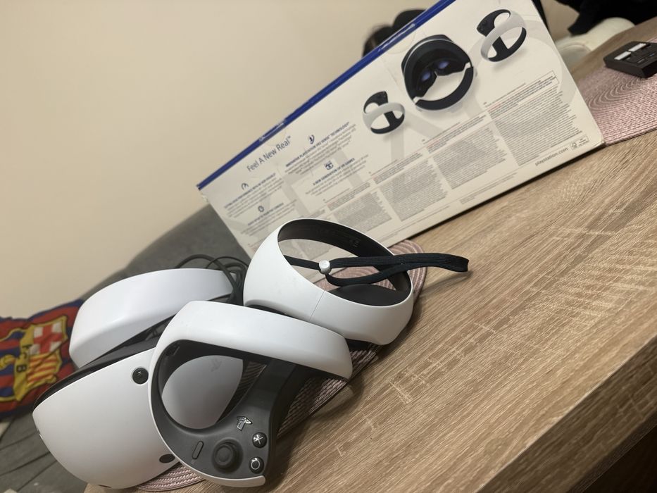 PS5 VR2 z pudełkiem