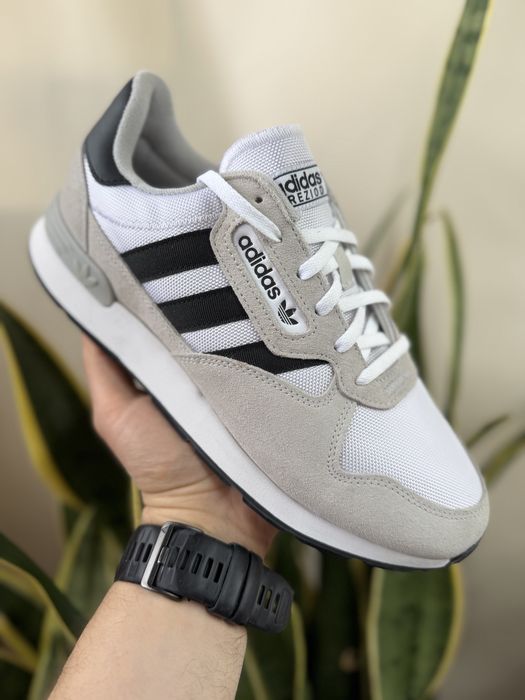 Снікерси Adidas Treziod 2.0 IH3801: 2 800 грн. - Кроссовки для