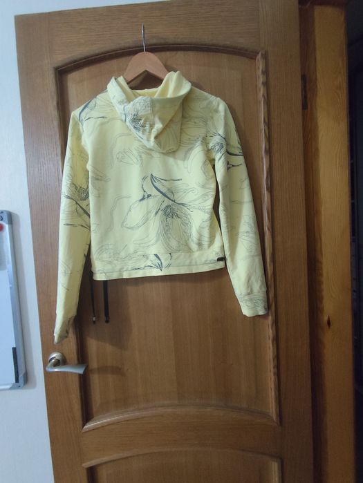 Кофта трикотажна