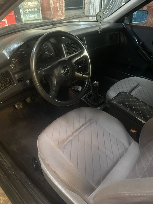 Продам ауді 80 б4