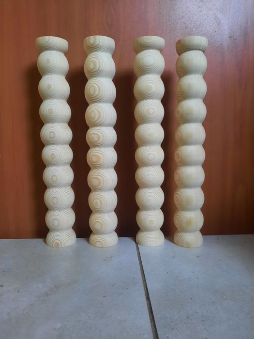 Elementy toczone do regałów, stolików