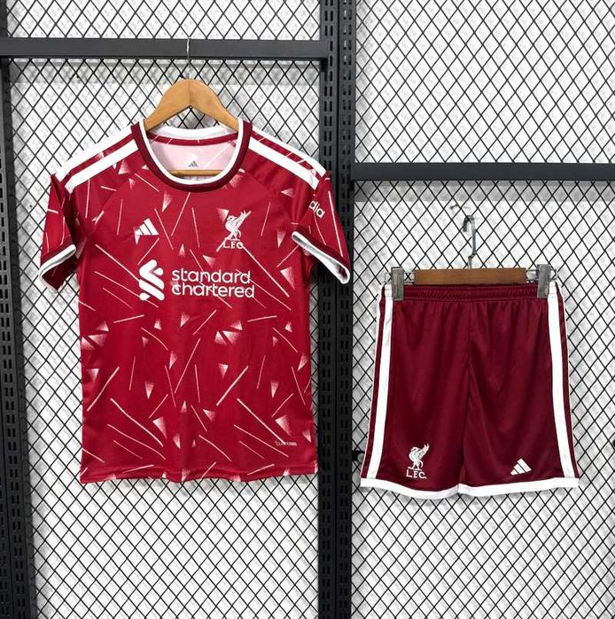 Komplet dziecięcy LIVERPOOL! Szybka wysyłka! Możliwy nadruk!