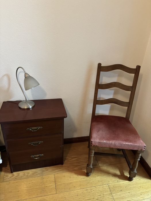 Quarto completo de madeira