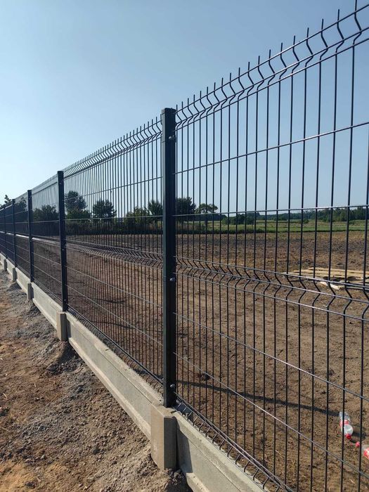 ogrodzenie panelowe, słupki, obejmy, podmurówki, ceowniki + montaż