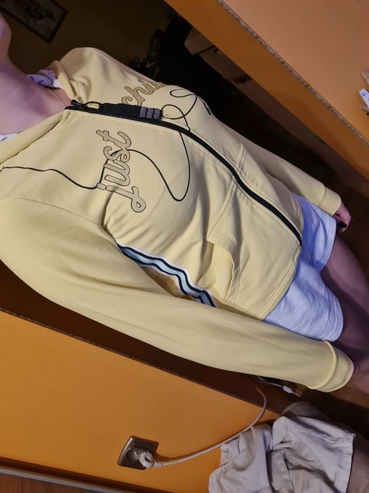 Bluza sportowa  z kapturem damska
