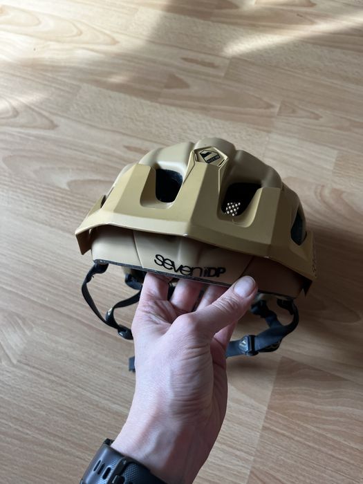 Kask na rower mtb, górski