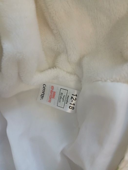 Зимовий комбинезон 86р