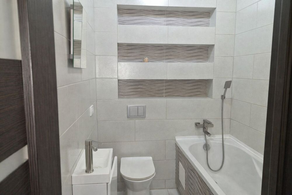 Apartment in Velykodolynska selyshchna hromada, Molodizhne - View 3