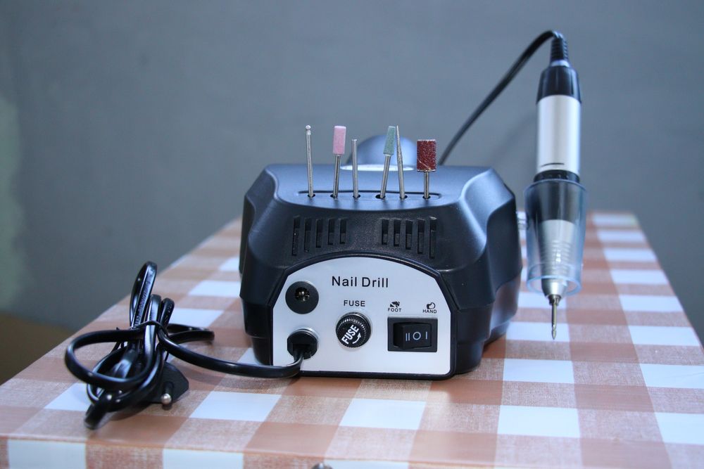 Продам фрезер.Користувалась лише один раз .