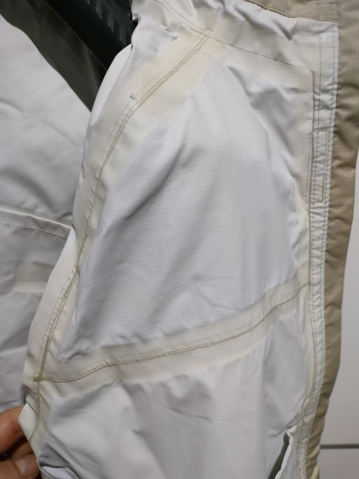 Kurtka przeciwdeszczowa Quechua rozmiar S