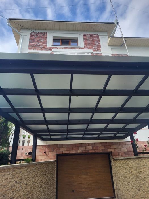 Навіс для авто під ключ