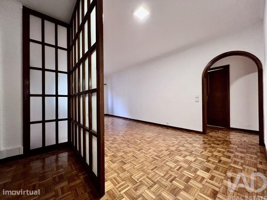 Apartamento T3 em Cedofeita, Santo Ildefonso, Sé, Miragaia, São Nicola