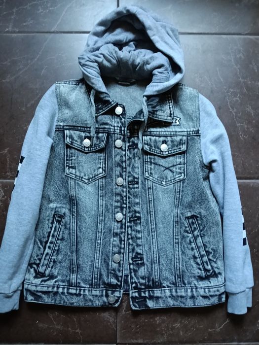 Джинсова куртка для хлопця
