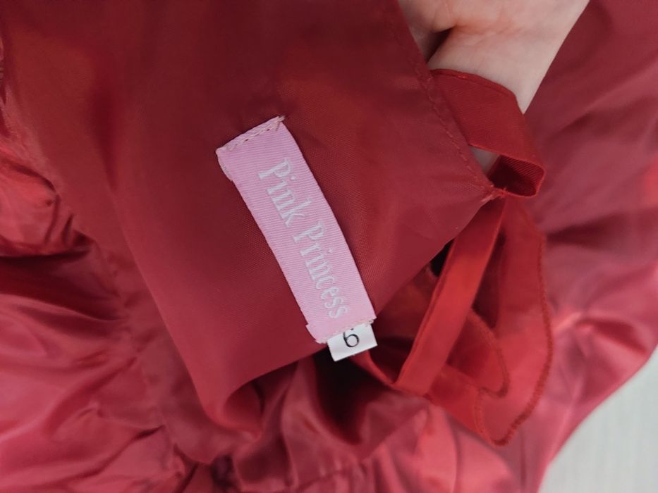 Святкова сукня, плаття