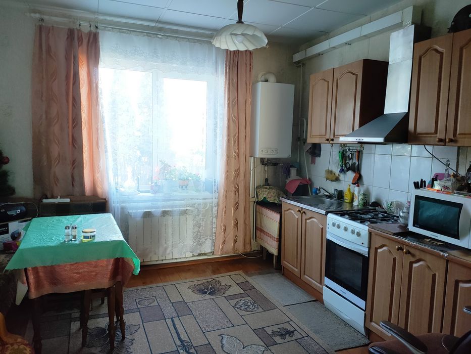 Продам будинок 177 кв. м. На Таращанському масиві