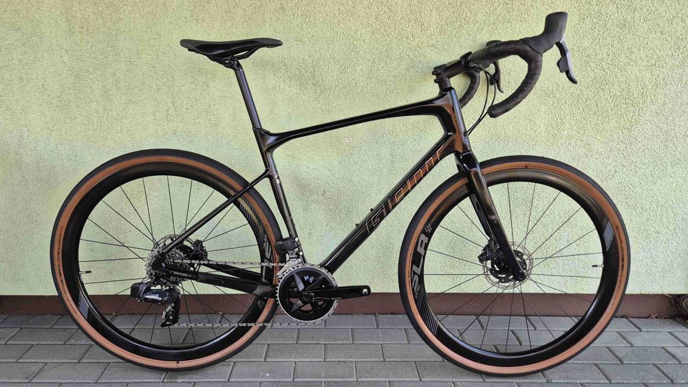 GIANT REVOLT AXS FORCE 12s sztywne osie hydraulika rL koła CARBON