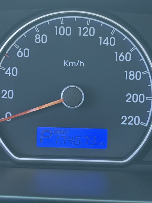 Продам Hyundai elantra 2010