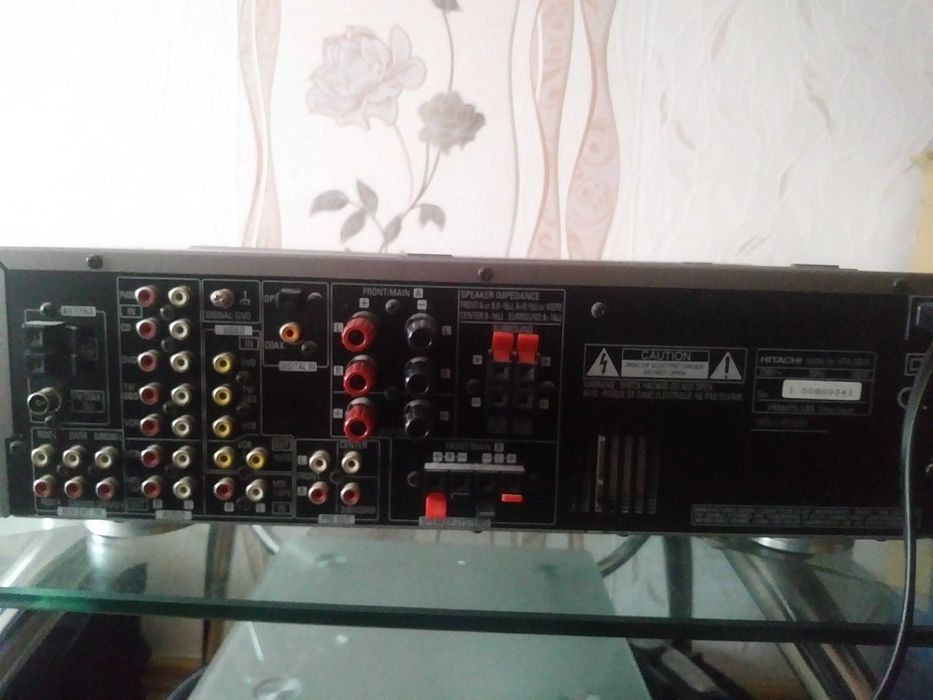 Amplituner Hitachi