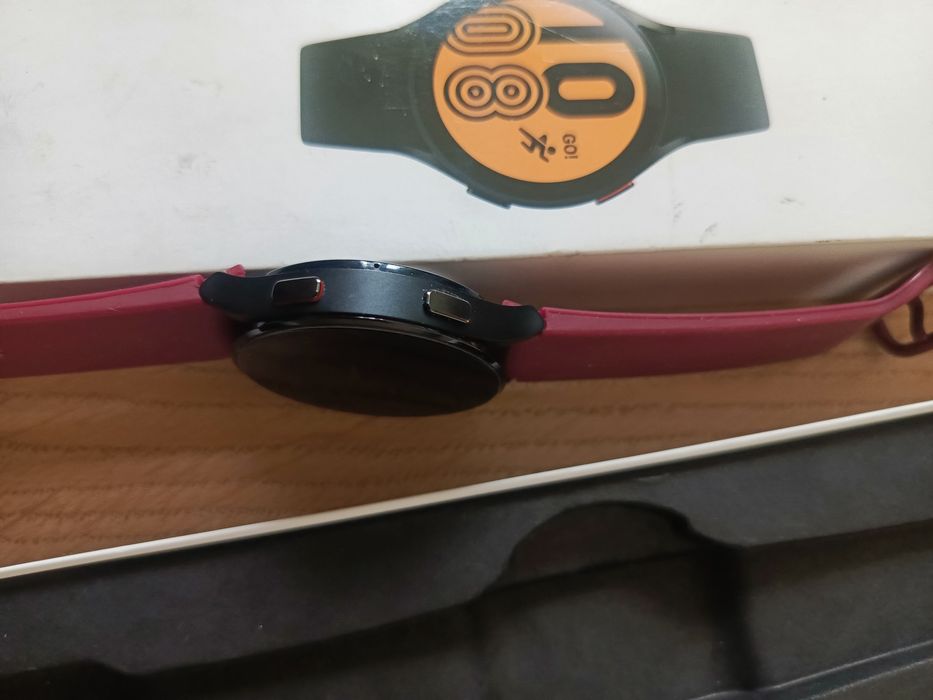Galaxy watch4 lte +gratisy czytaj
