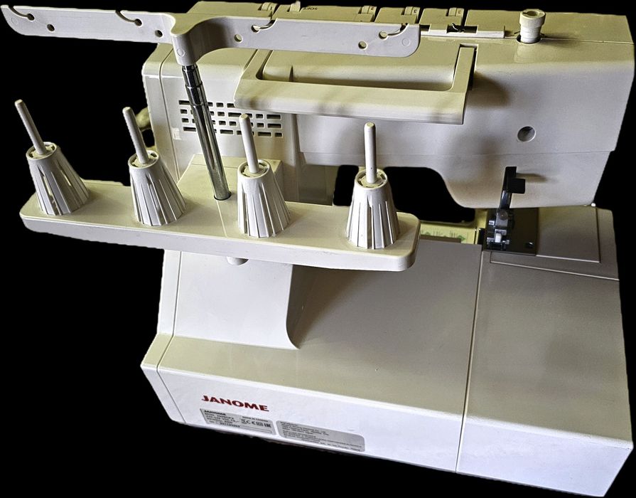 Janome Cowerlock CoverPro 2000CPX