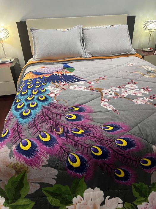 Cama casal como nova