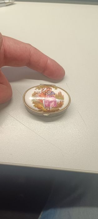 Mini caixa metalica