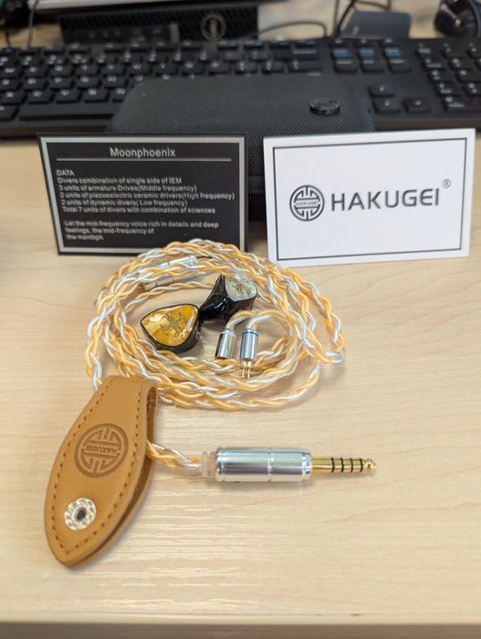 Słuchawki IEM Hakugei Moonphoenix