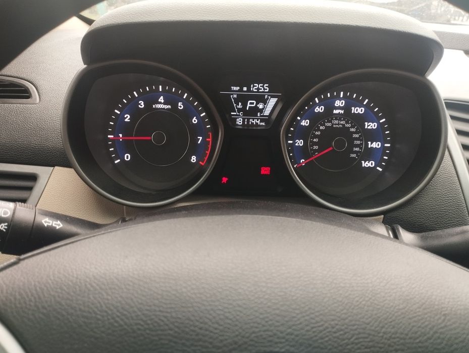 Hundai Elantra Хюндай Элантра MD