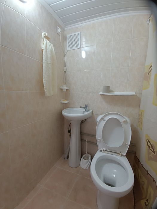 Продам будинок з  якісним  ремонтом .