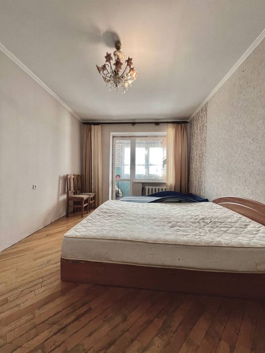 Продаж 3-кімнатної квартири 76 м² + горище, Пустомити, 2 / 2 поверх