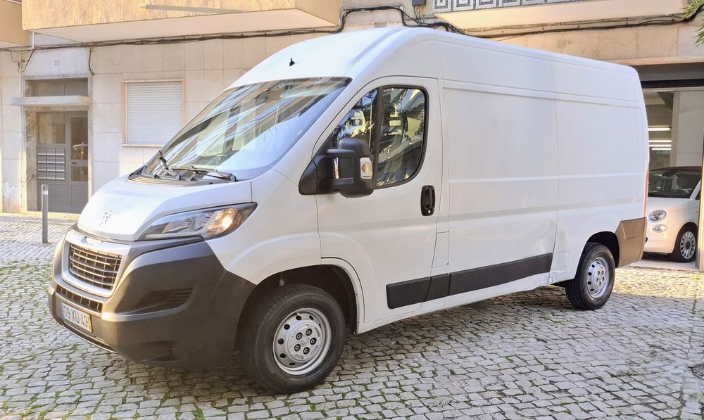 Peugeot 2.0Hdi 130cv L2H2 com IVA