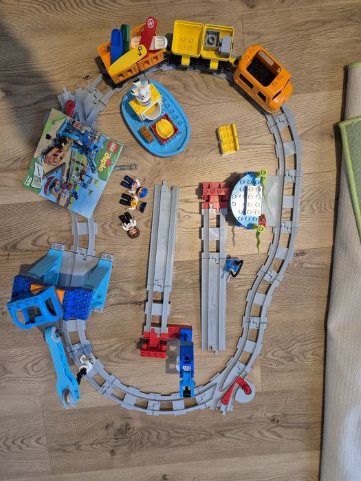 Lego Duplo 10875 pociąg towarowy
