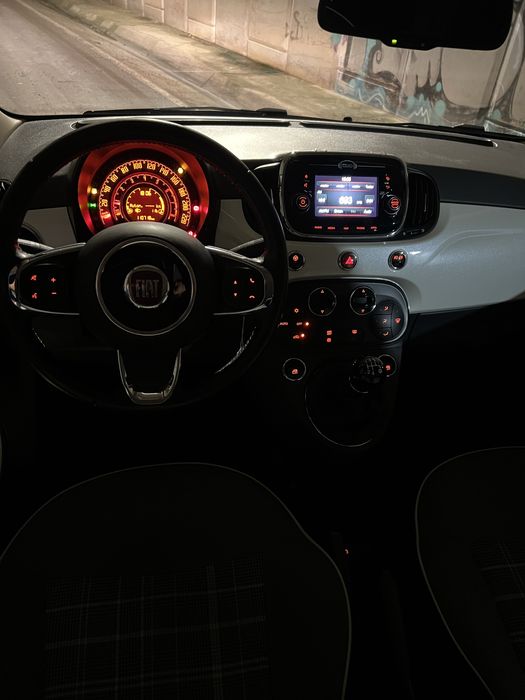 Fiat 500c.64860925696642122