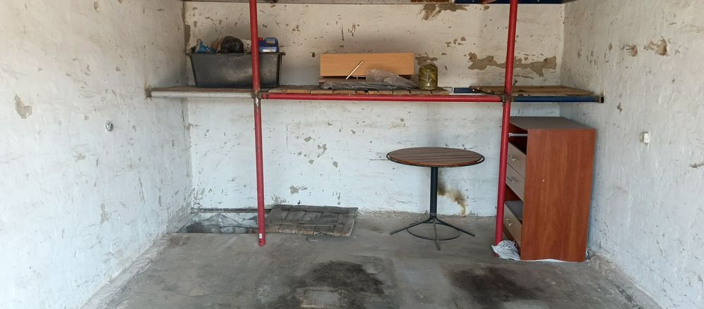 Продам гараж військове містечко