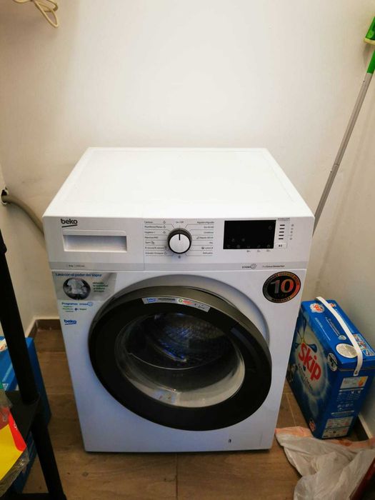 Máquina de lavar roupa Beko