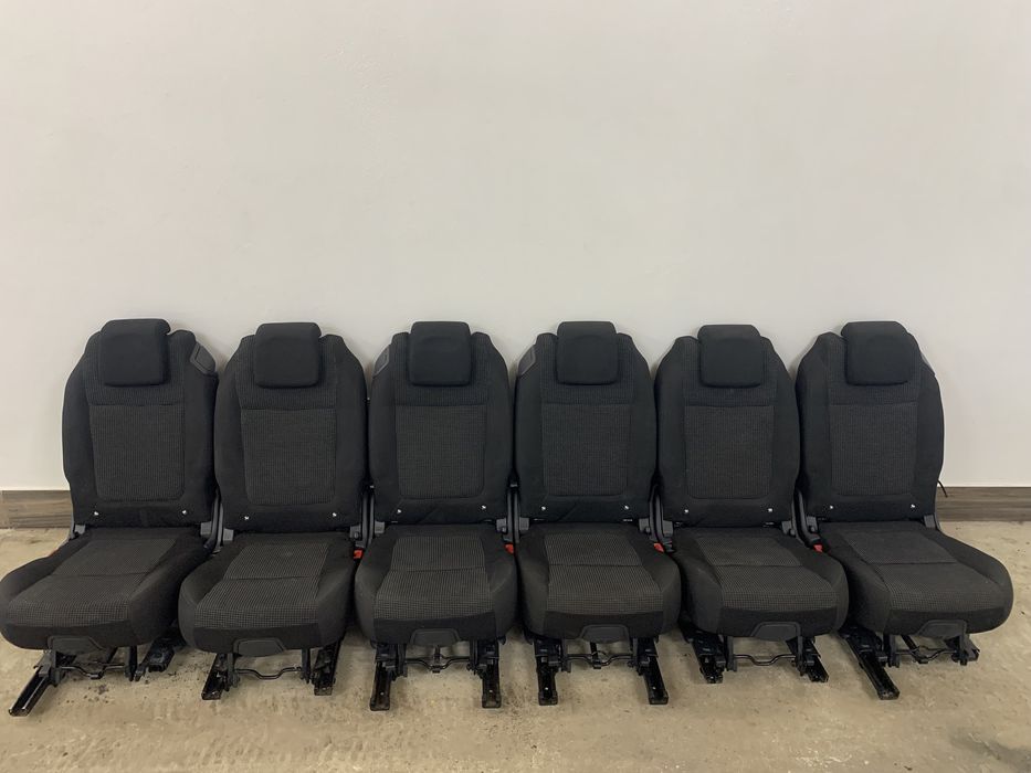Середні  Сидіння Пежо 3008 5008 Сидушки Складне сидіння 3ряд